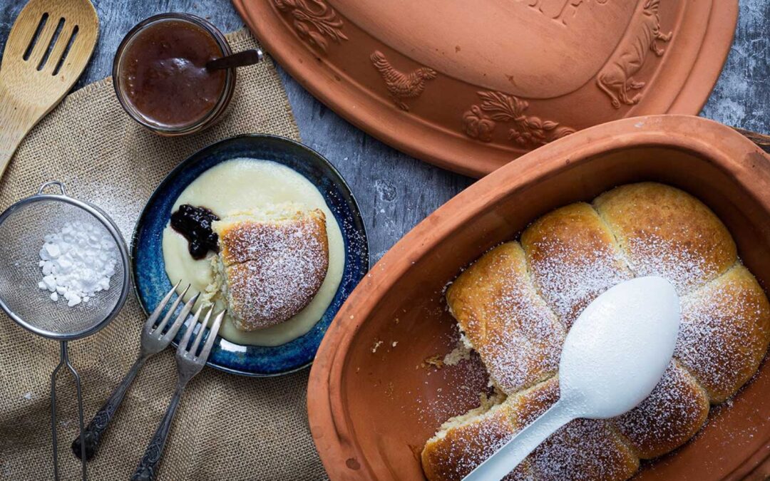 Fluffige Buchteln mit Konfitüre – Einfaches Rezept