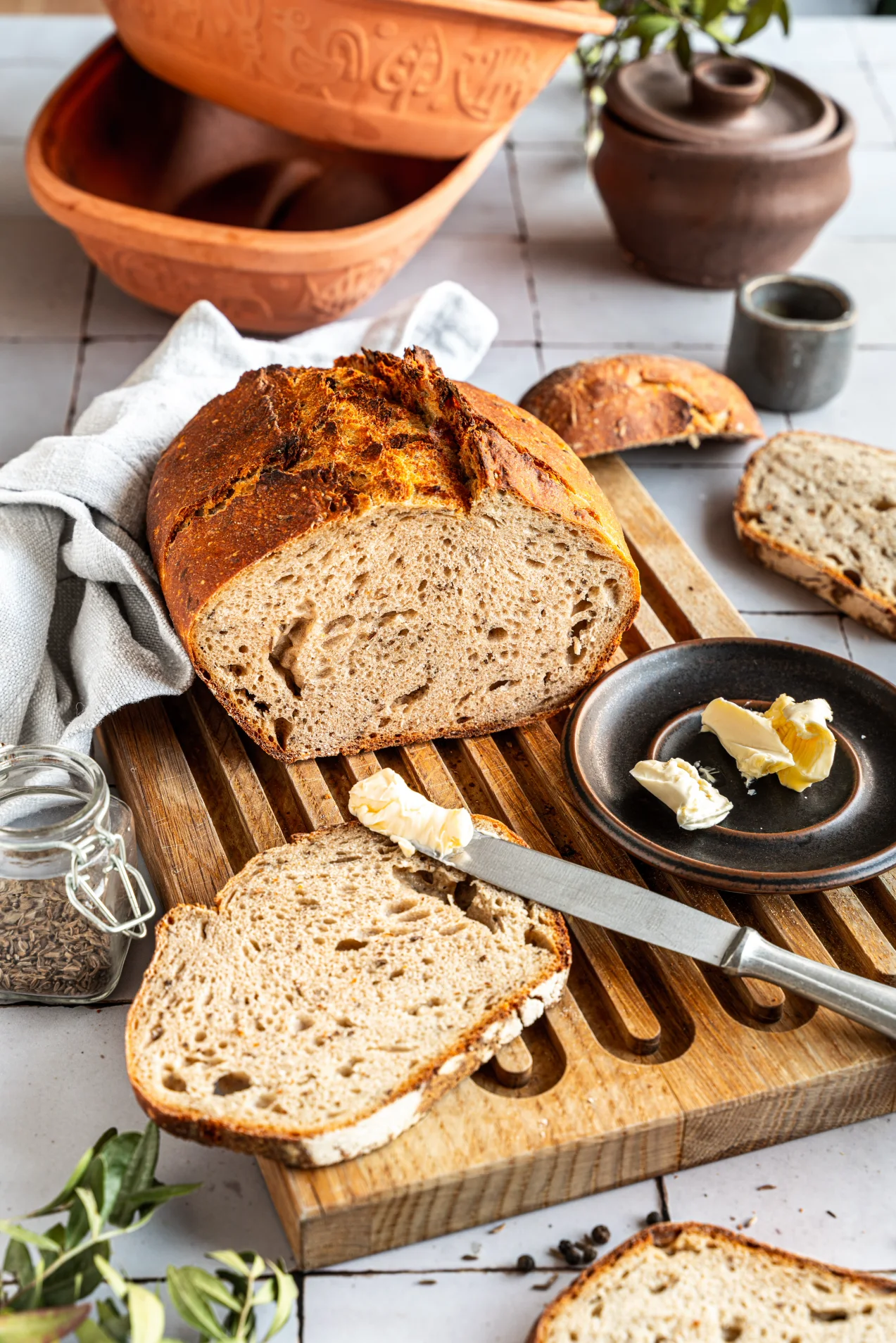 Sauerteigbrot mit Kümmel