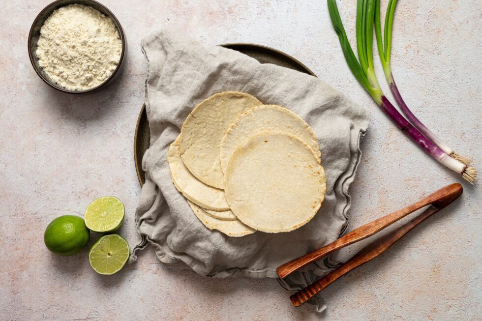 Arabisches Fladenbrot (Chubz) – Rezept aus der Pfanne Arabisches Fladenbrot (Chubz) – Rezept aus der Pfanne