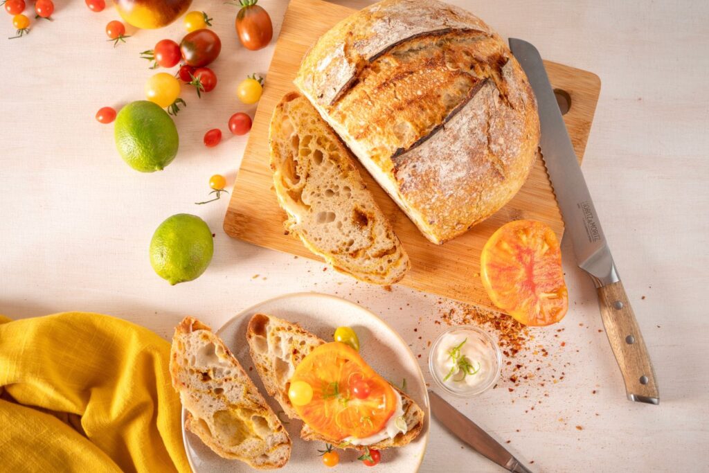 Chakalaka Sauerteigbrot 01